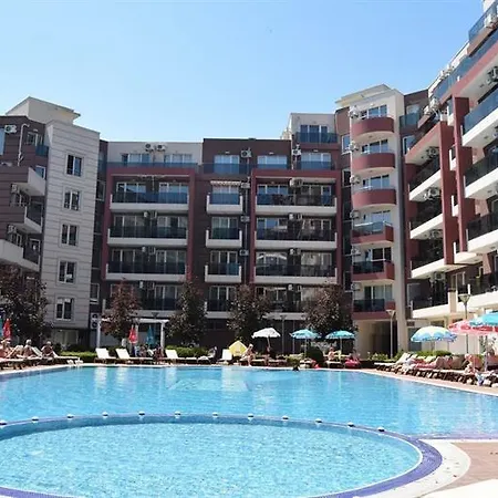 Persey Admiral Plaza Hotel